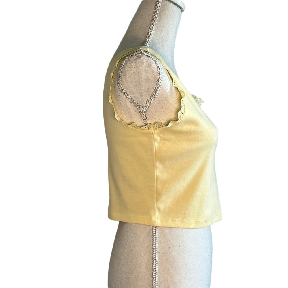 "VIBE N'" PASTEL YELLOW CALIFORNIA CROP TOP - Picture 4 of 6